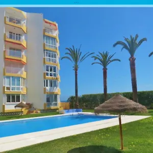 https://nerja-spain-flats-nsf9-torresol-studio.es-andalucia.com